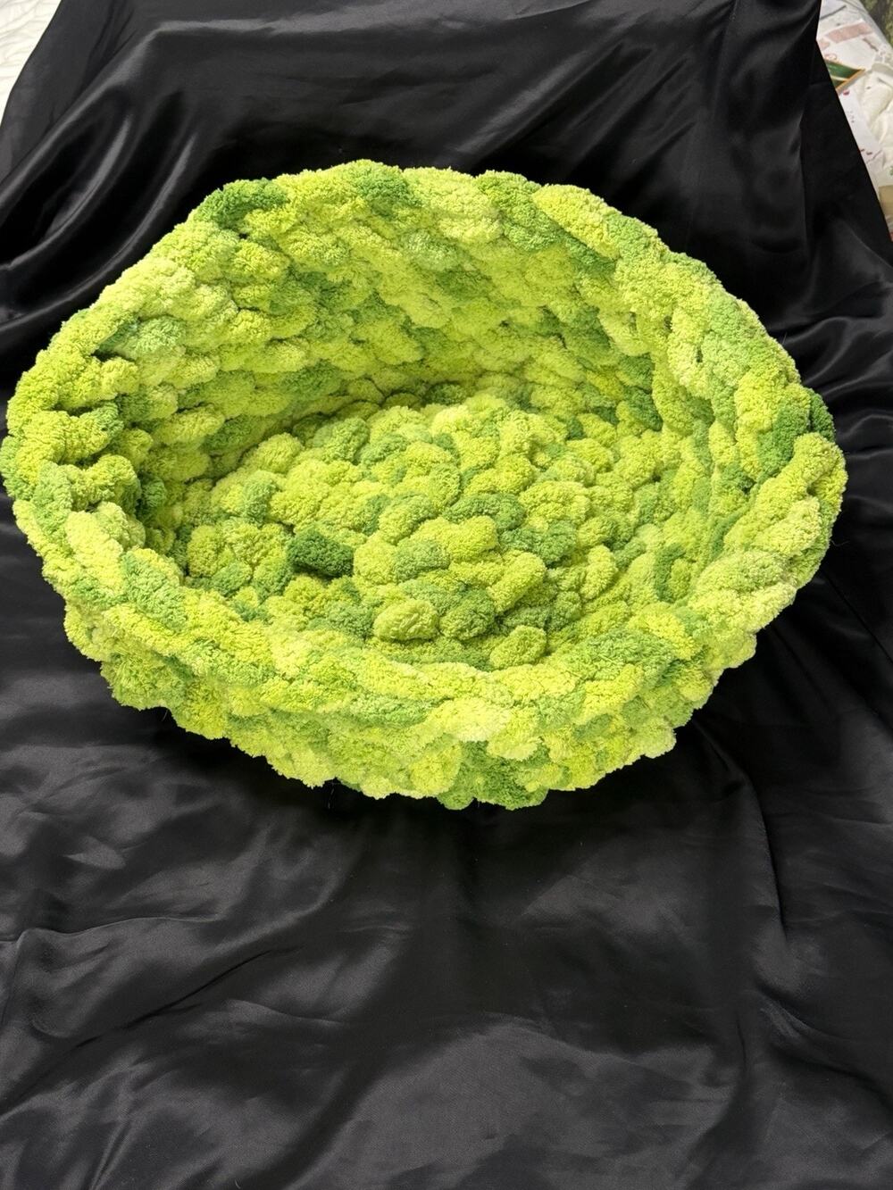 New Grinch Green Hand / Homemade Crochet Knitted Dog Cat Pet Animal Bed Bedding